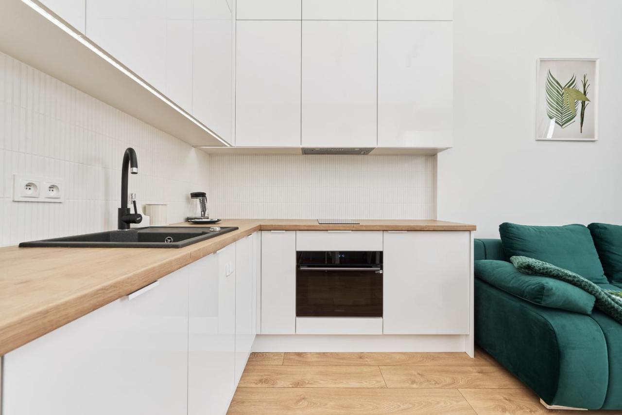 Apartment By The Oder River Wroclaw By Noclegi Renters エクステリア 写真