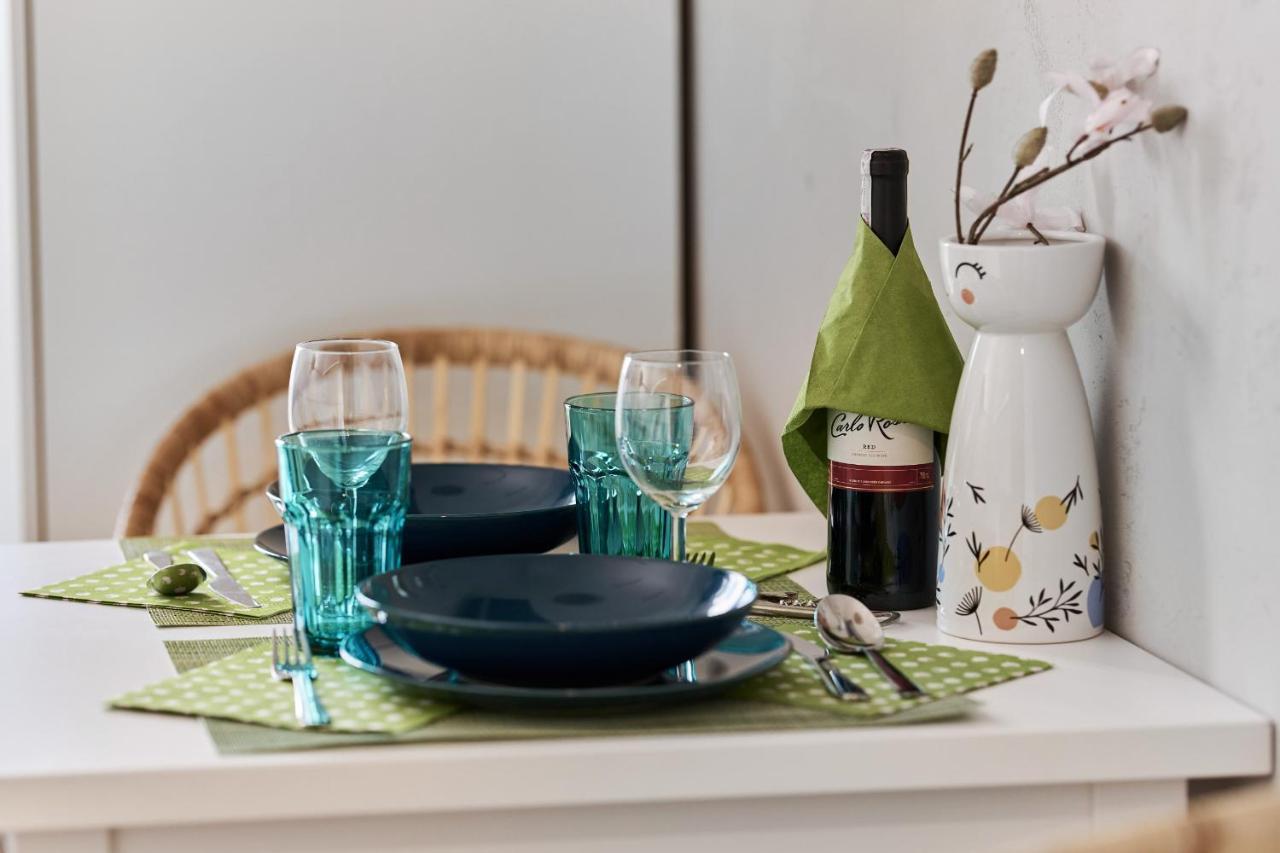 Apartment By The Oder River Wroclaw By Noclegi Renters エクステリア 写真